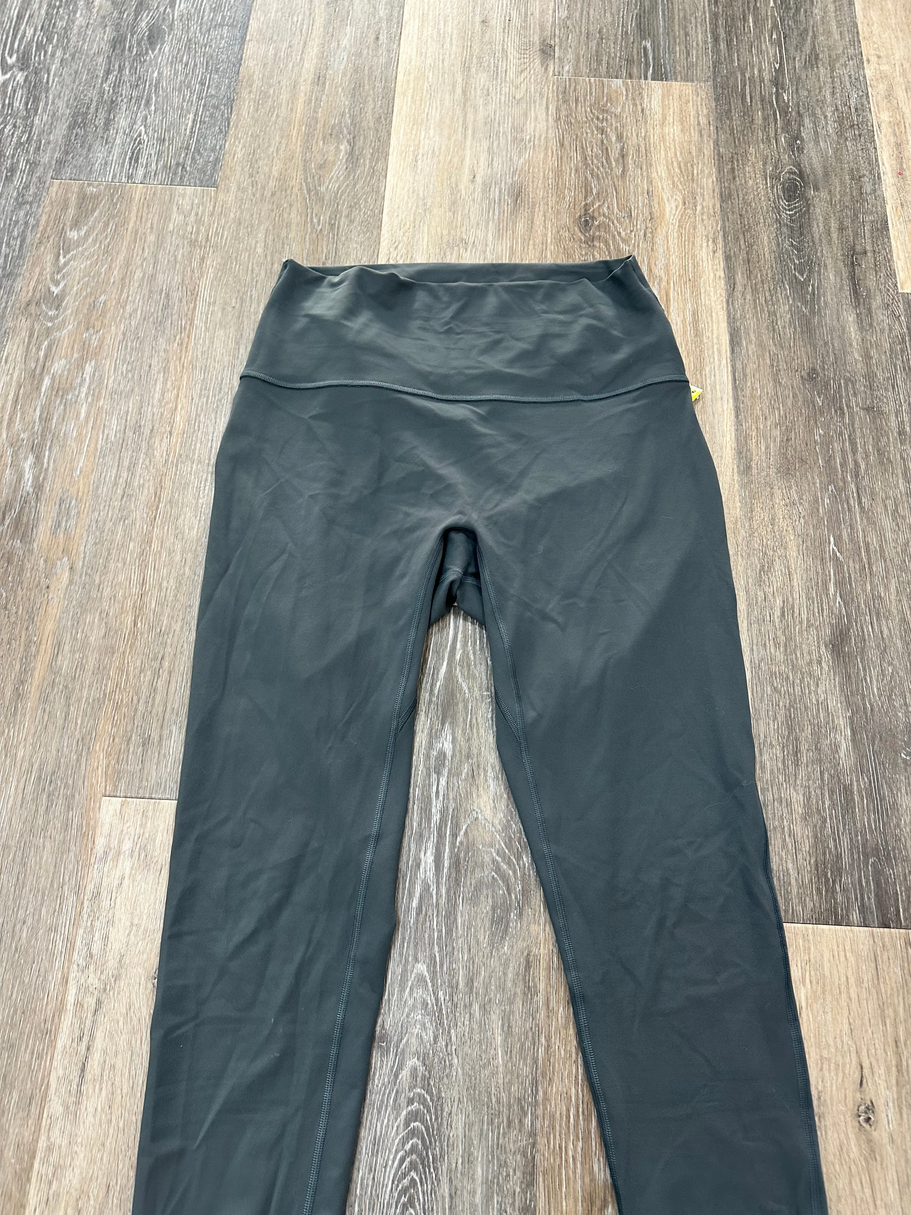 Athletic Leggings By Gym Shark In Green, Size: L