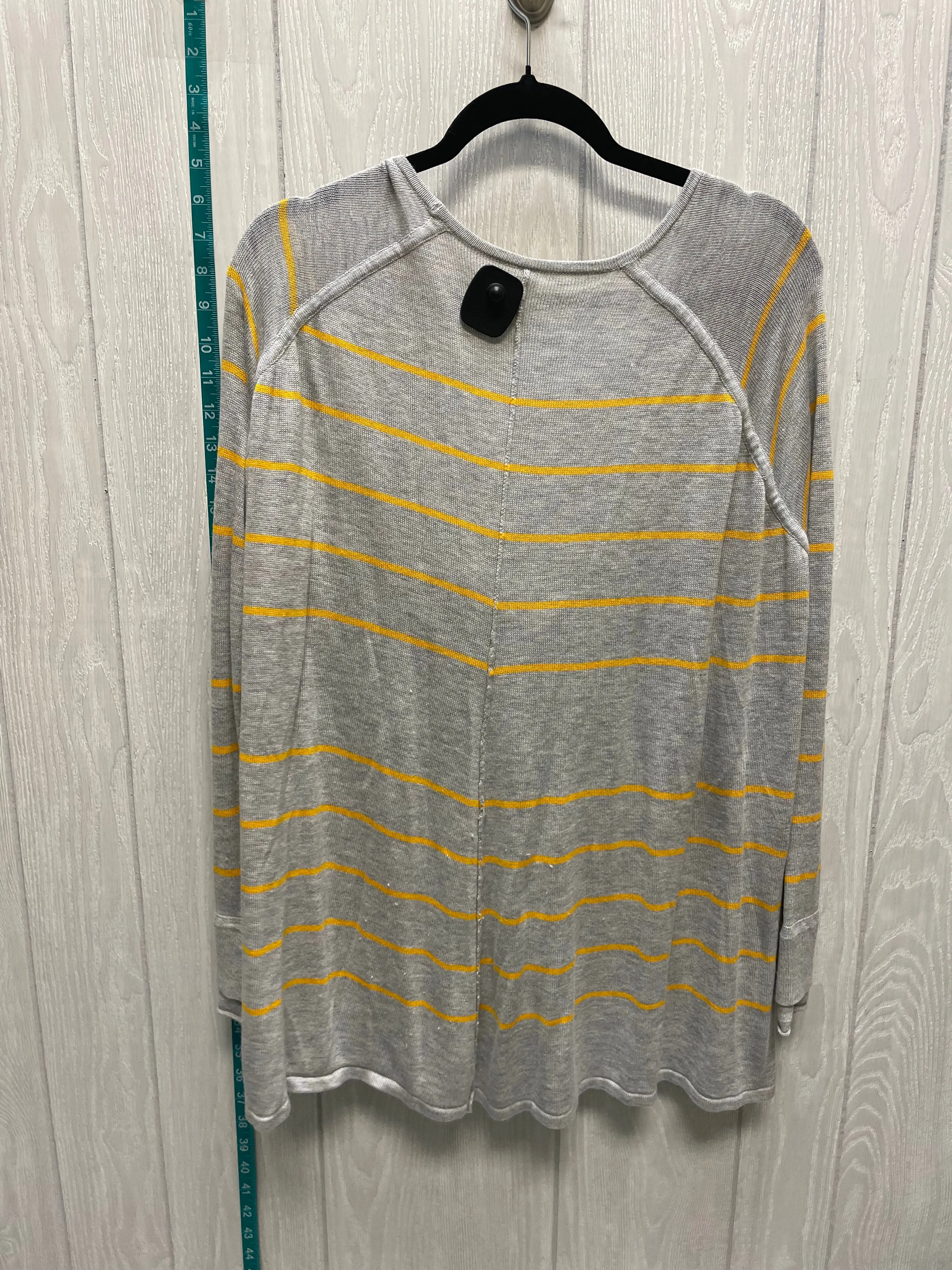 Grey & Orange Sweater Lululemon, Size M