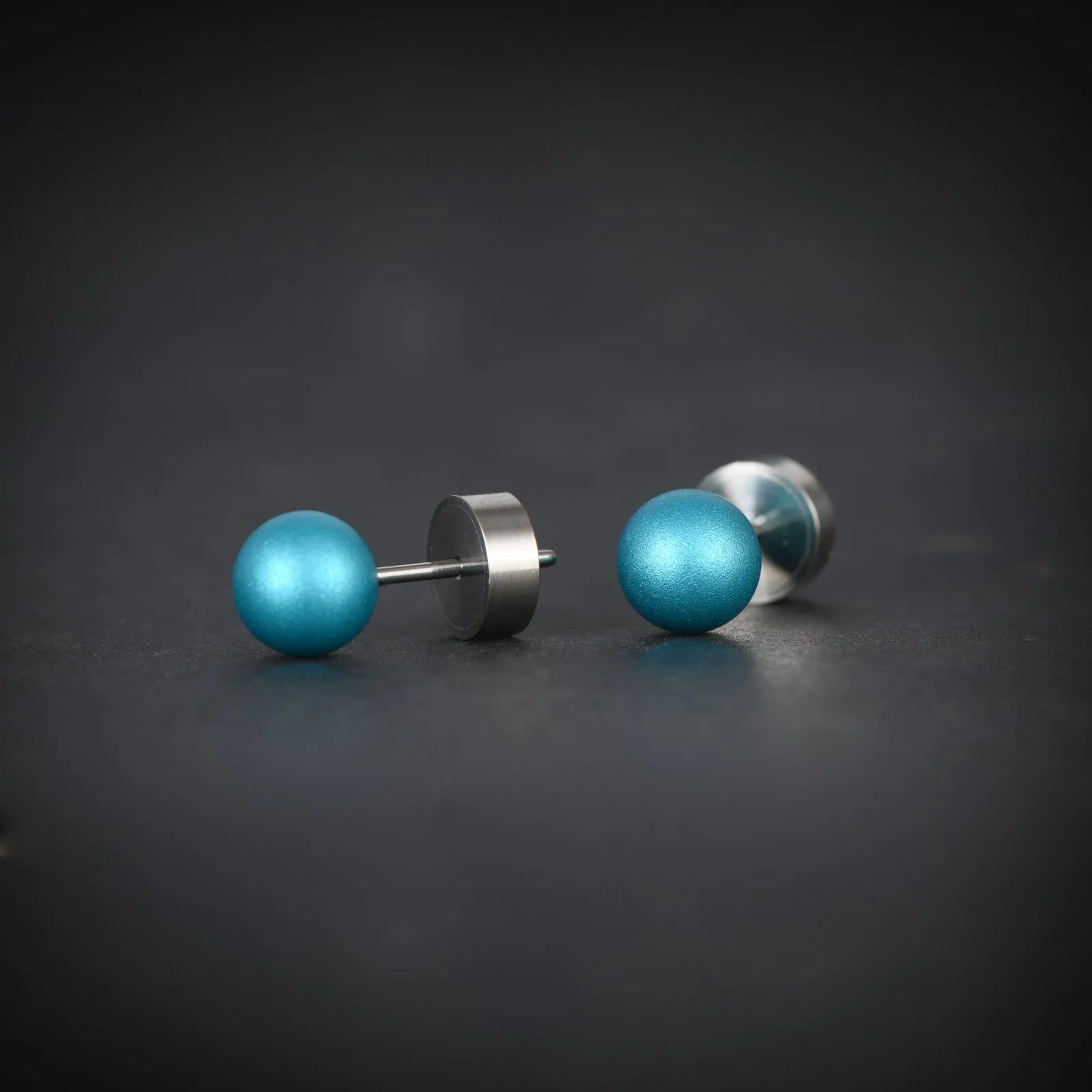 "Colorful aluminum" collection classic stud earrings