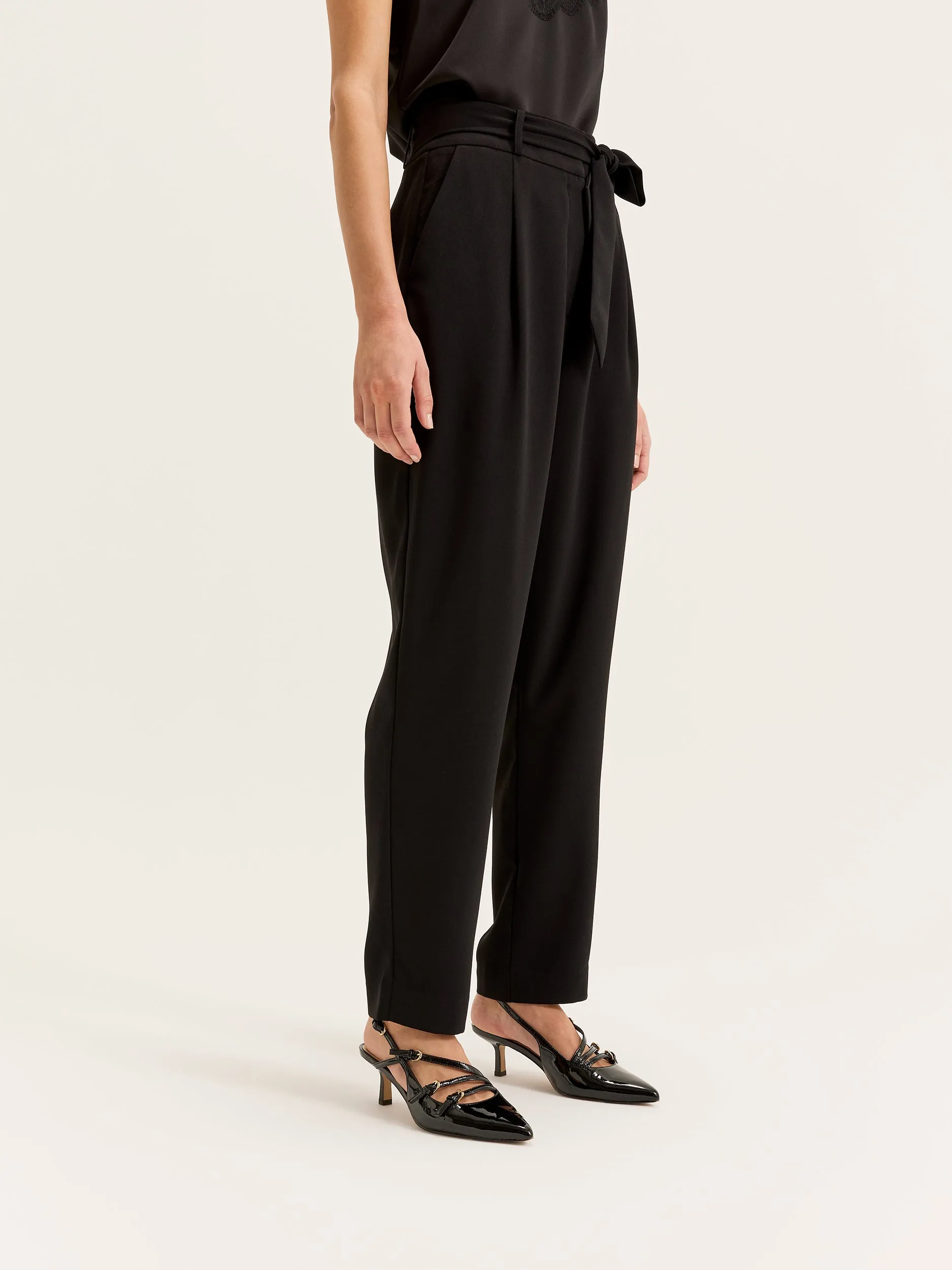 Valeria Crepe Pants