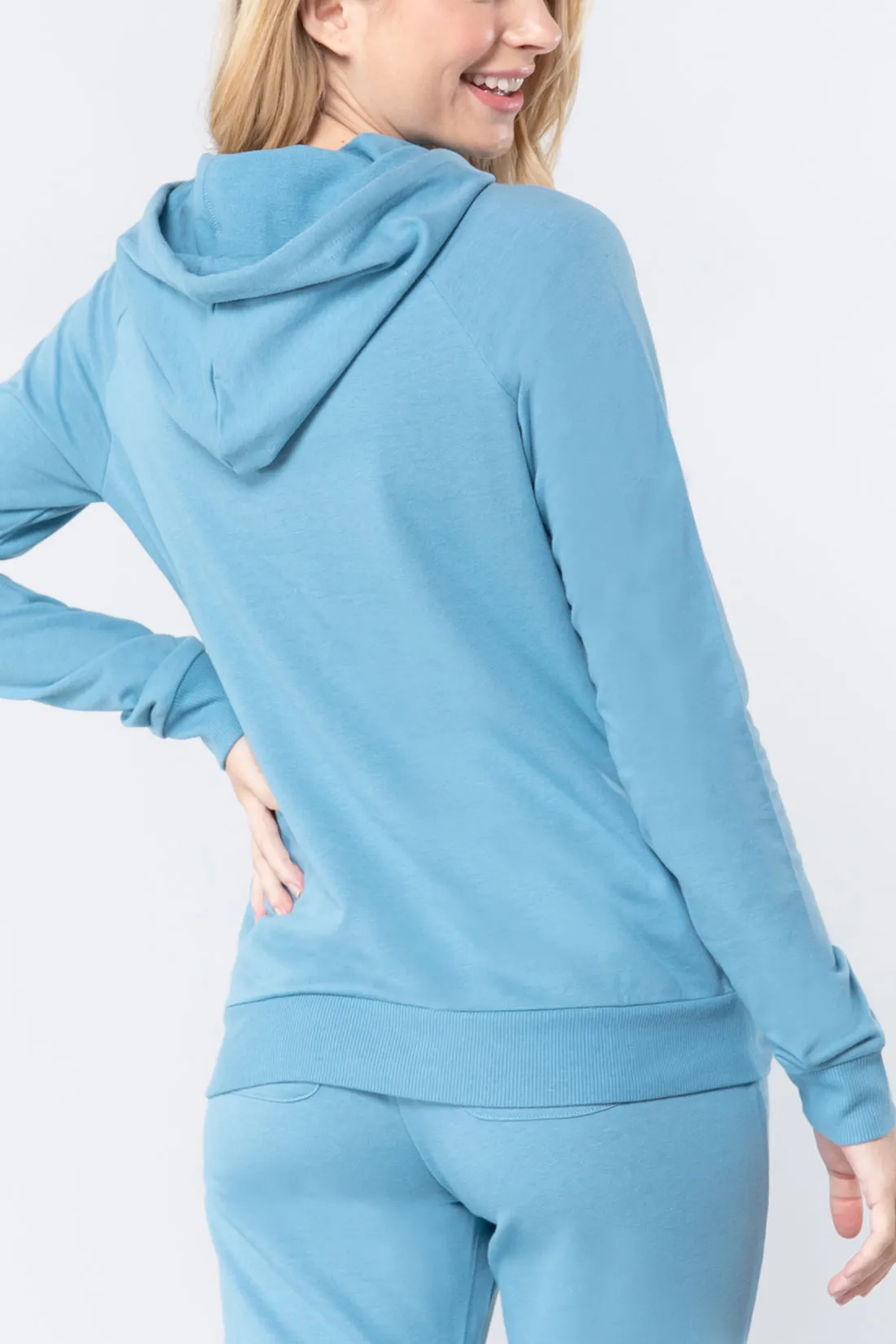 Women's Solid Casual Long Sleeve Hoodie with Kangaroo Pocket (FWH1078)